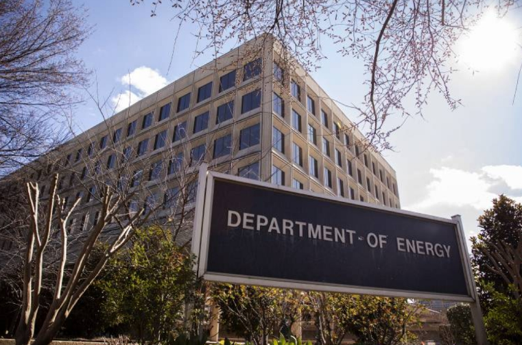 US Releases Millions of Barrels From Strategic Reserve to Steady Oil Markets