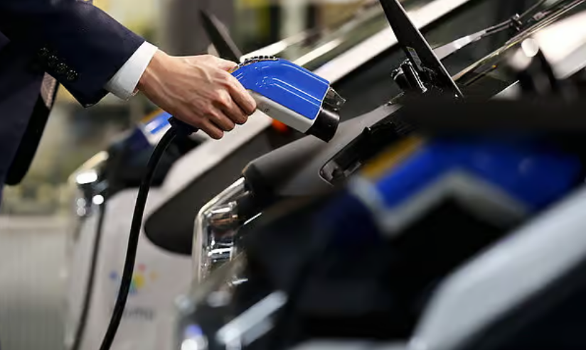 Rising Fuel Prices Drive Surge in Hybrid and EV Demand in UAE