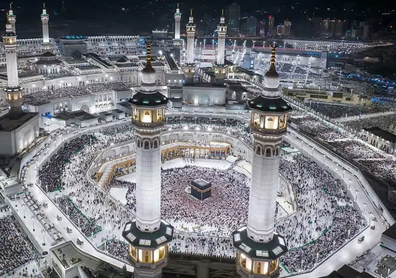 Saudi Arabia Announces Strict Penalties for Hajj Permit Violations